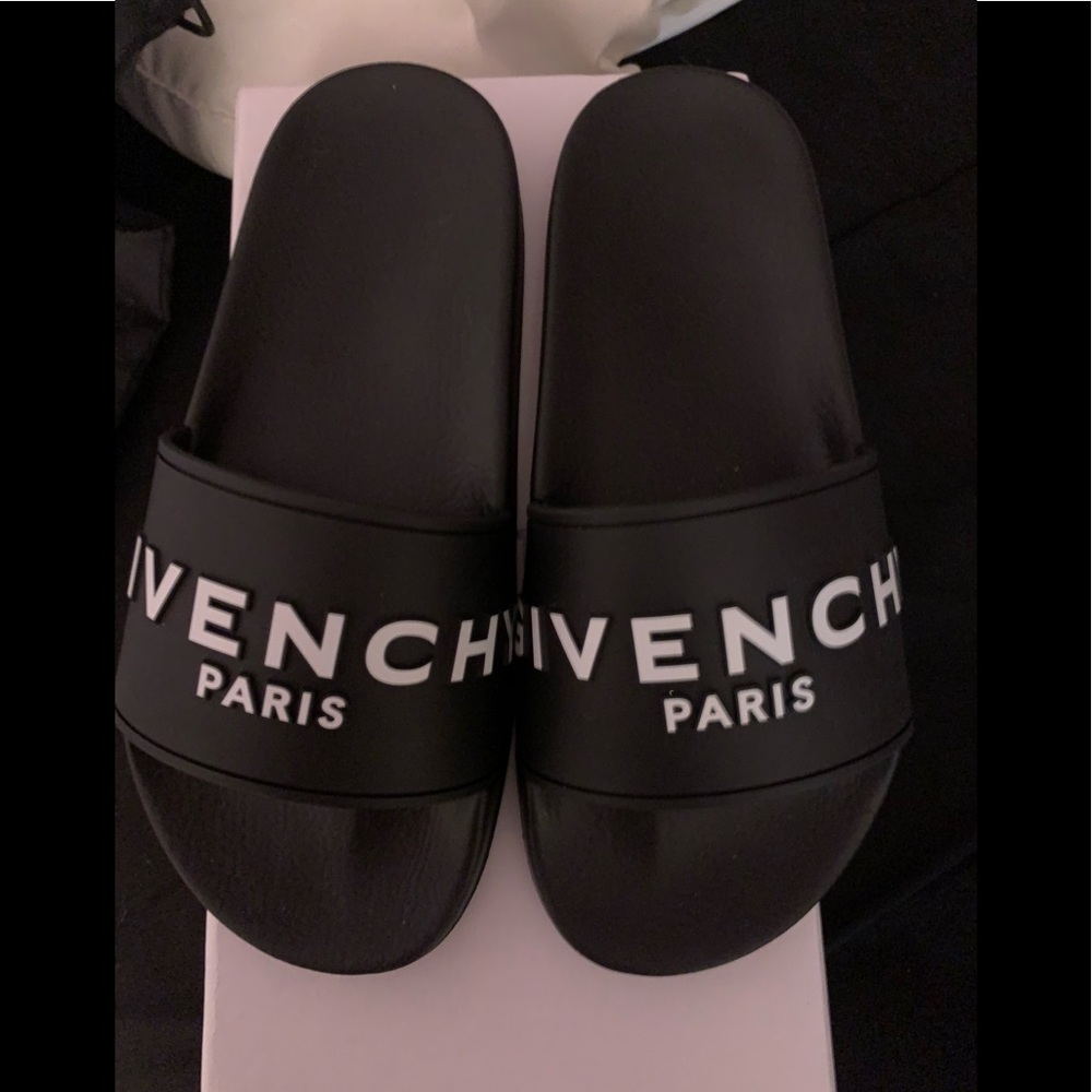 COPY - Givenchy Slides